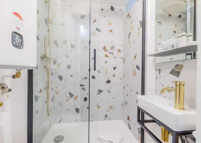 Charming - Invalides - Mobility Lease Apartman *